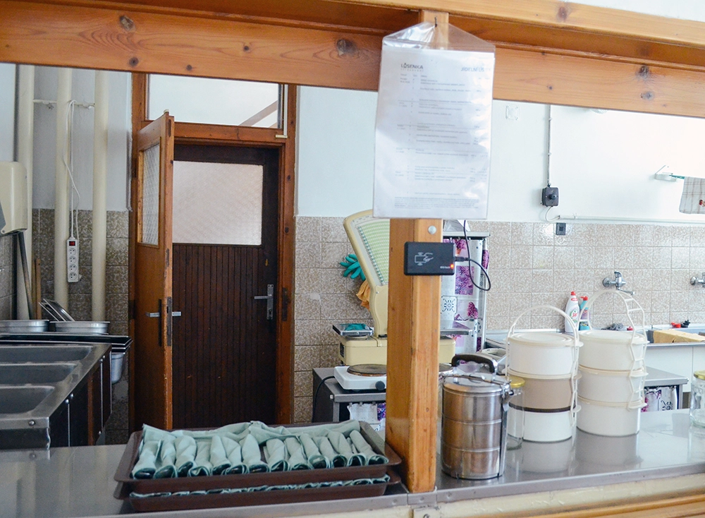 Firemní jídelna společnosti Jetti s instalací čtečky karet Objednávky obědů